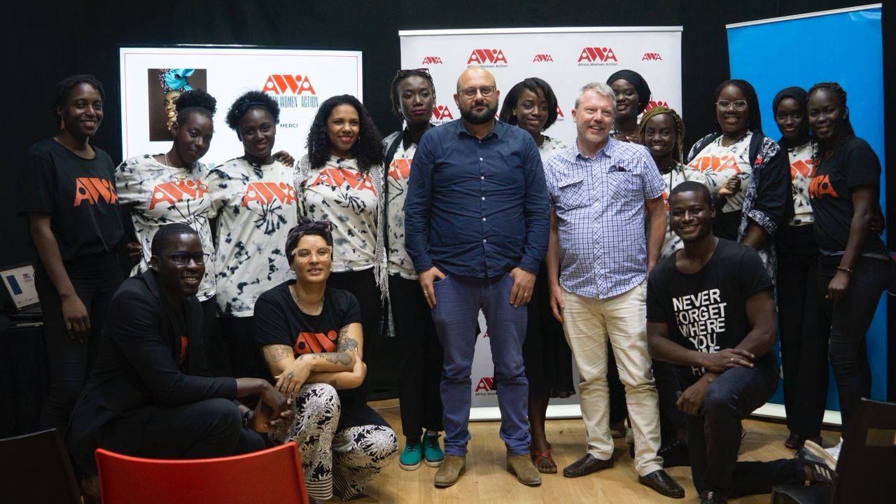 Accueil Portrait de famille AWA